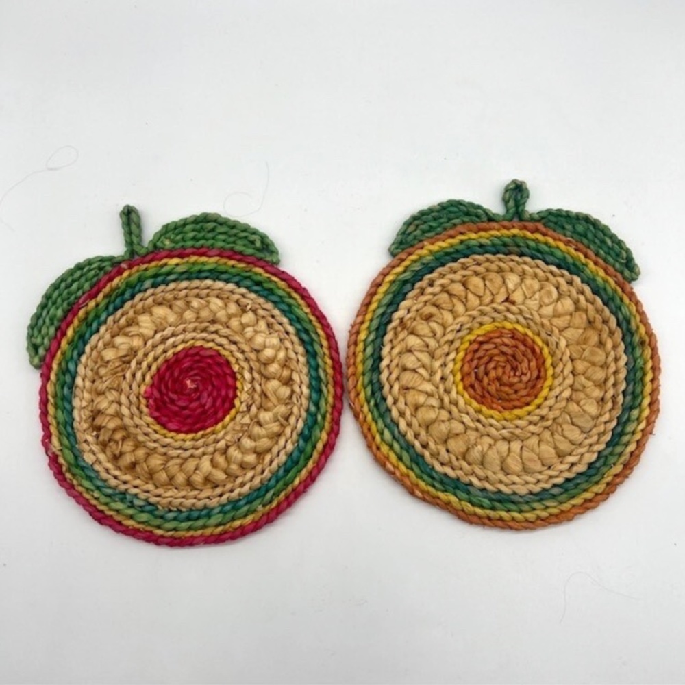 Vintage Lot of 2 Woven Wicker Trivet Rattan Raffia Hot Pads Boho Wall Decor